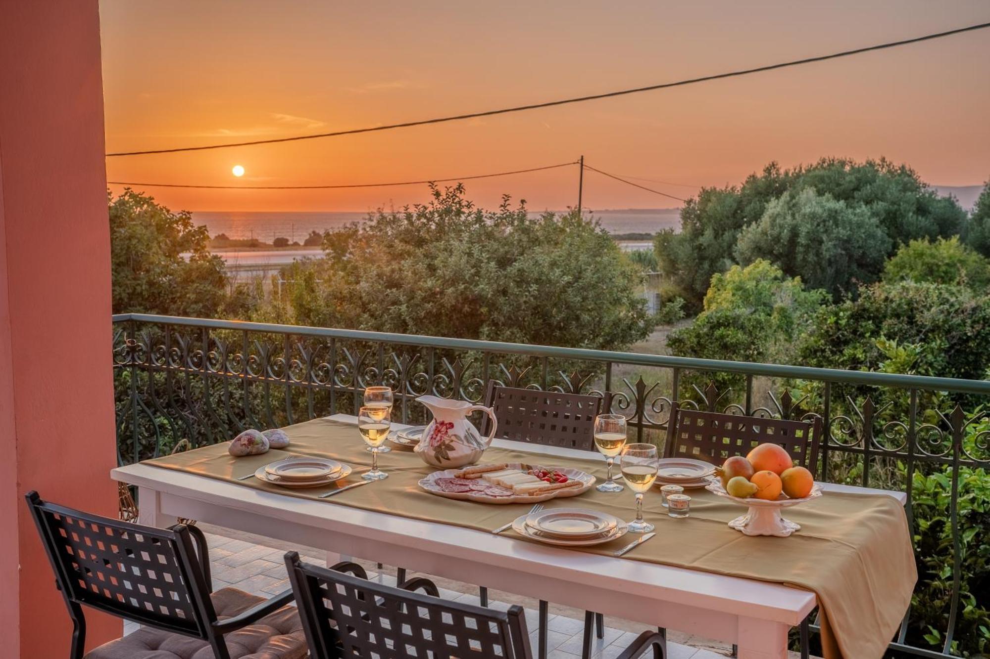 Minia Ariadni Sea View Apartment מראה חיצוני תמונה