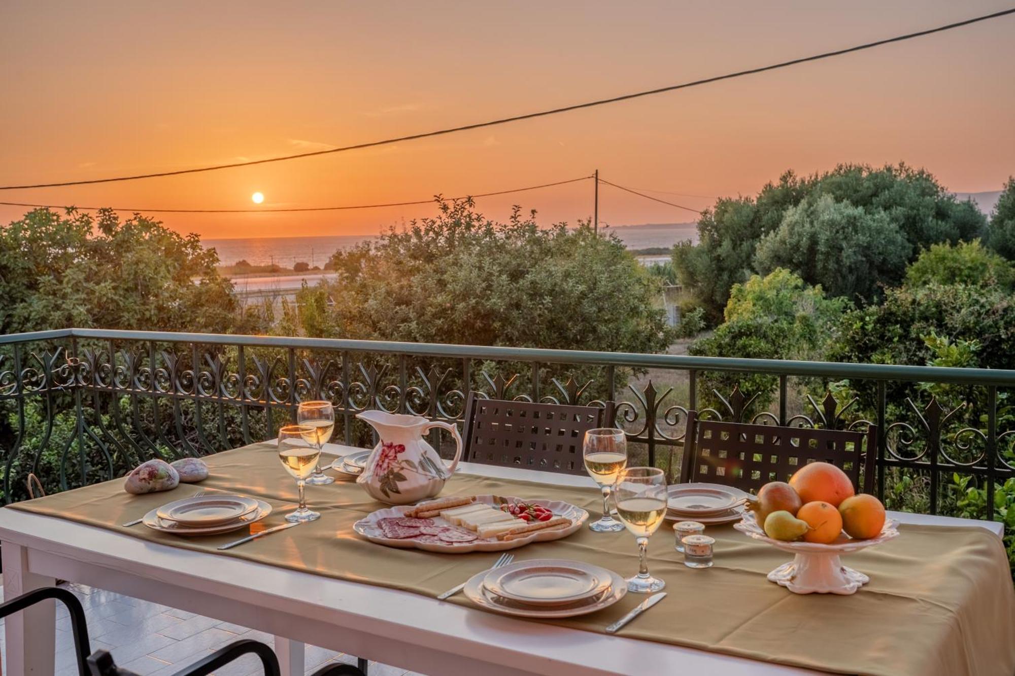 Minia Ariadni Sea View Apartment מראה חיצוני תמונה