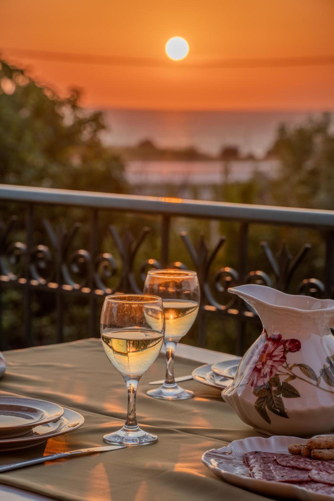 Minia Ariadni Sea View Apartment מראה חיצוני תמונה