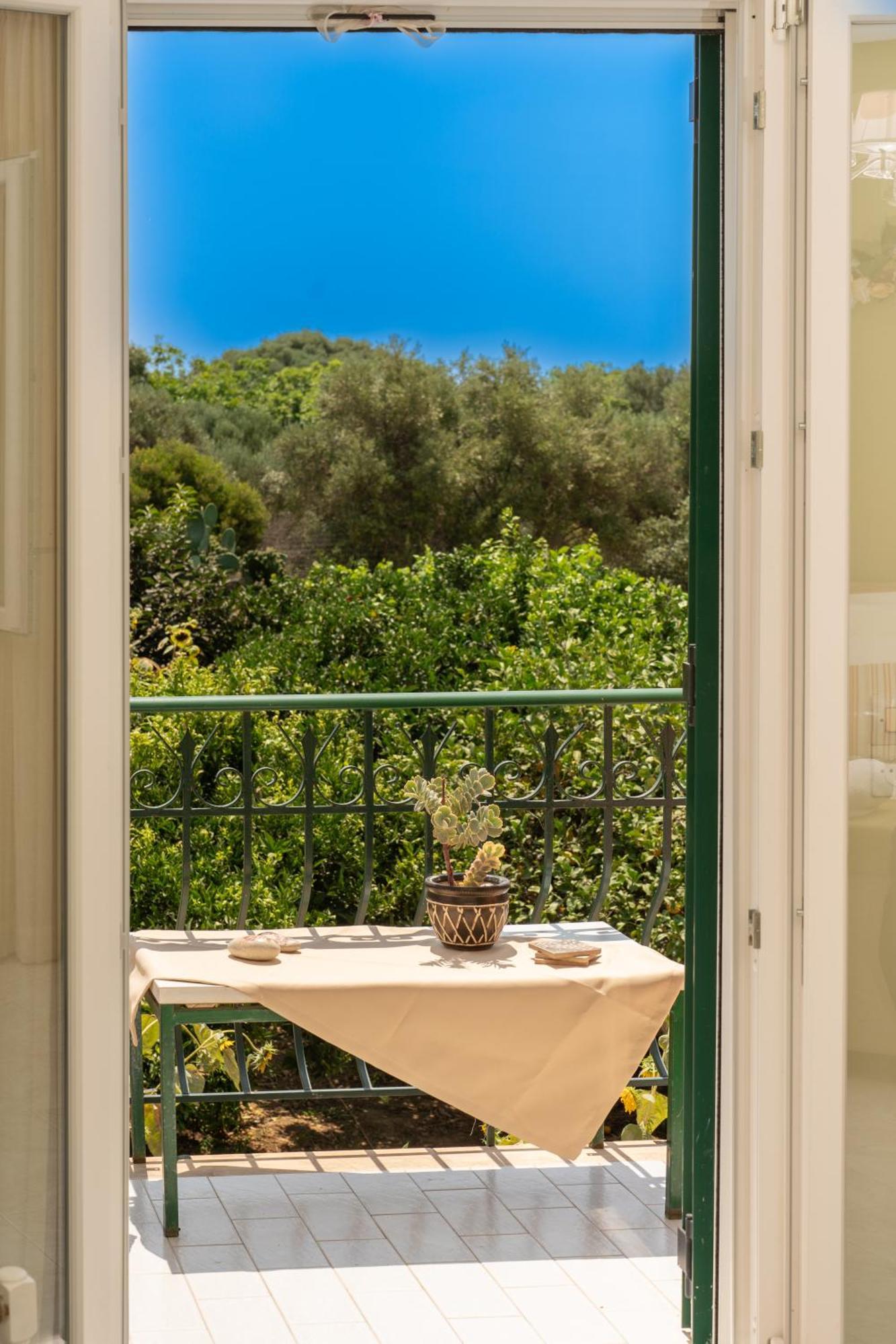 Minia Ariadni Sea View Apartment מראה חיצוני תמונה