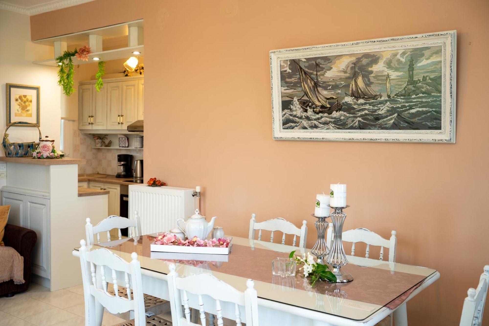 Minia Ariadni Sea View Apartment מראה חיצוני תמונה
