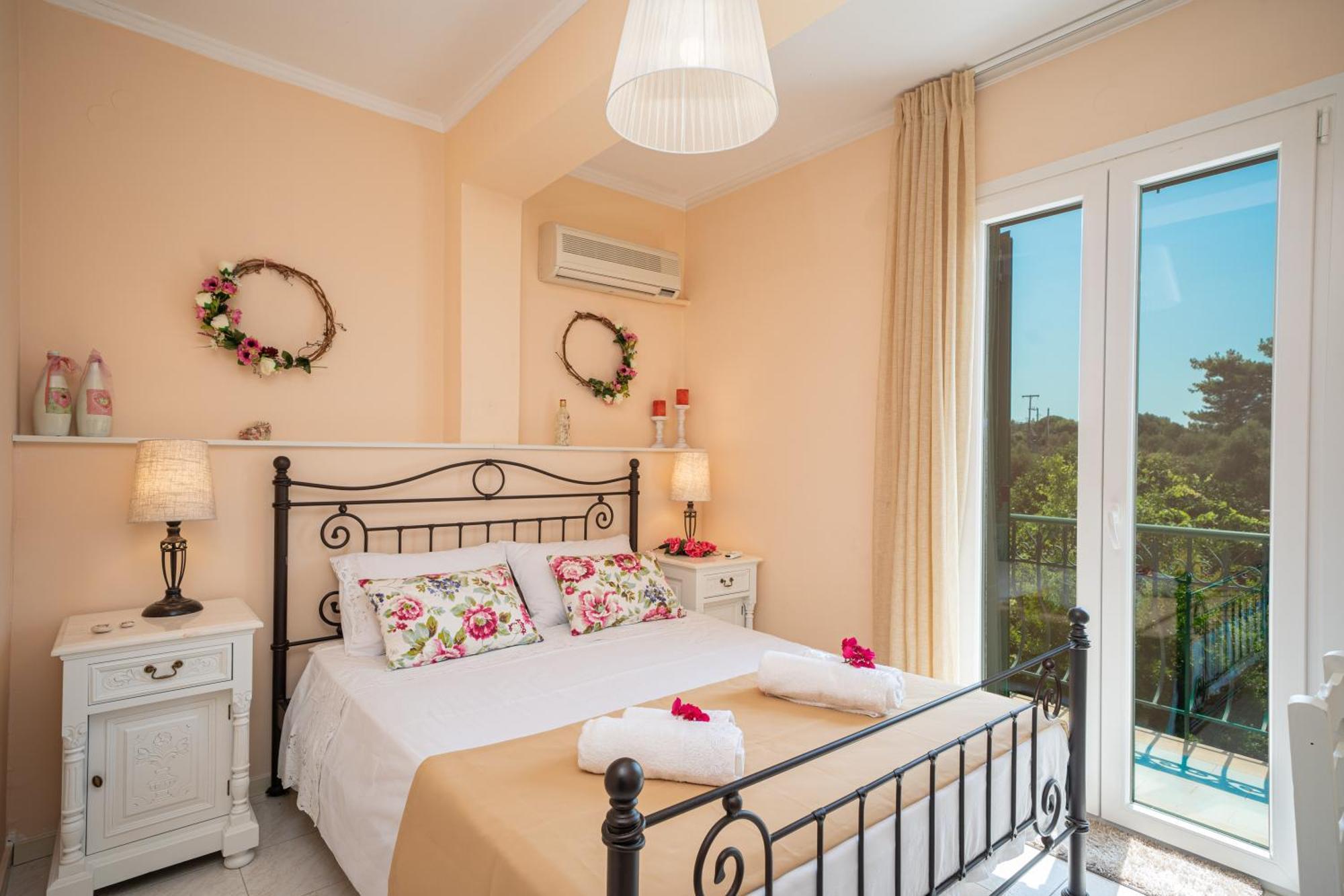 Minia Ariadni Sea View Apartment מראה חיצוני תמונה
